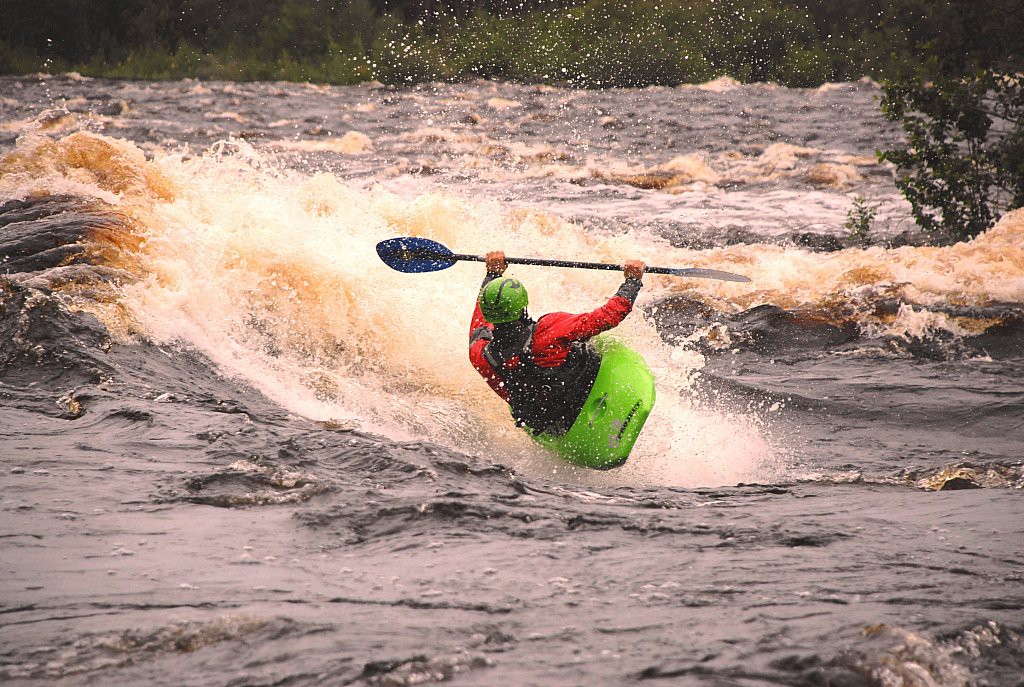 Kayak sur les rapides du Zambèze - Les matins du monde