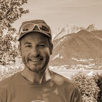 Spécialiste : David Maciejowski - Les matins du monde