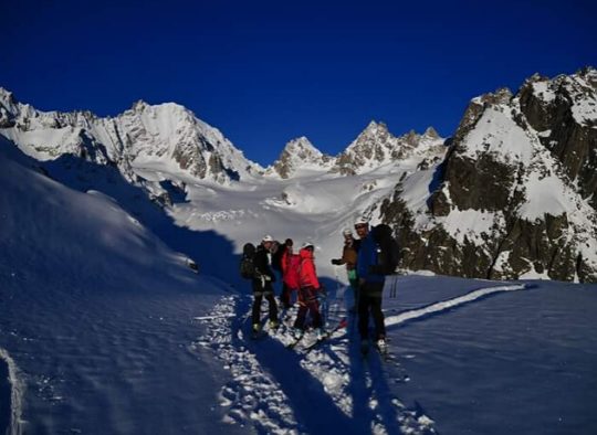 France - Tour des Aiguilles Dorées en ski de rando