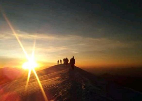 Alpinisme estival au Mont Blanc - Les matins du monde