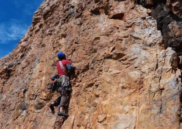 Escalades au coeur du Jbel El Kest - Tafraoute - Les matins du monde