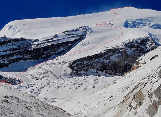 Putha Hiunchuli 7245m - Les matins du monde