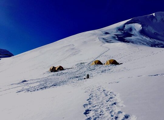 Népal - Putha Hiunchuli 7245m