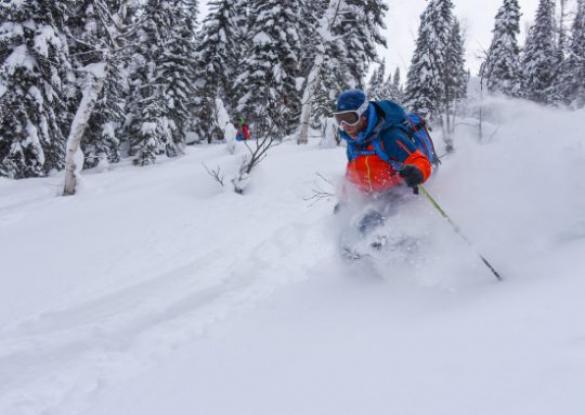 Ski de rando en Sibérie, exploration dans les montagnes - Les matins du monde