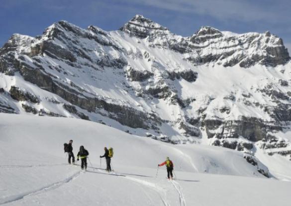 Le tour des Dents du Midi - Les matins du monde